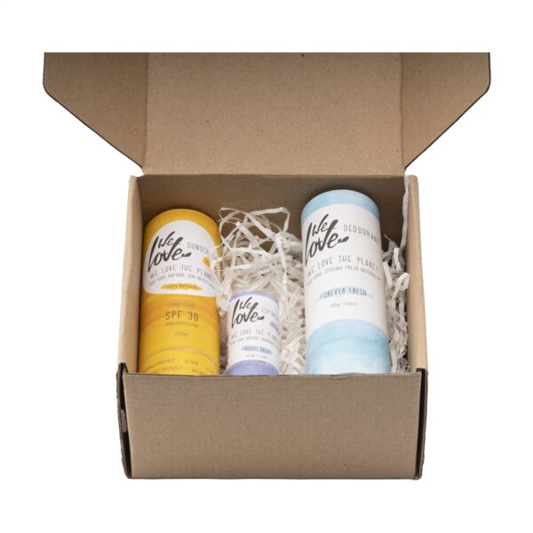 We Love The Planet Giftset Care Thumbnail